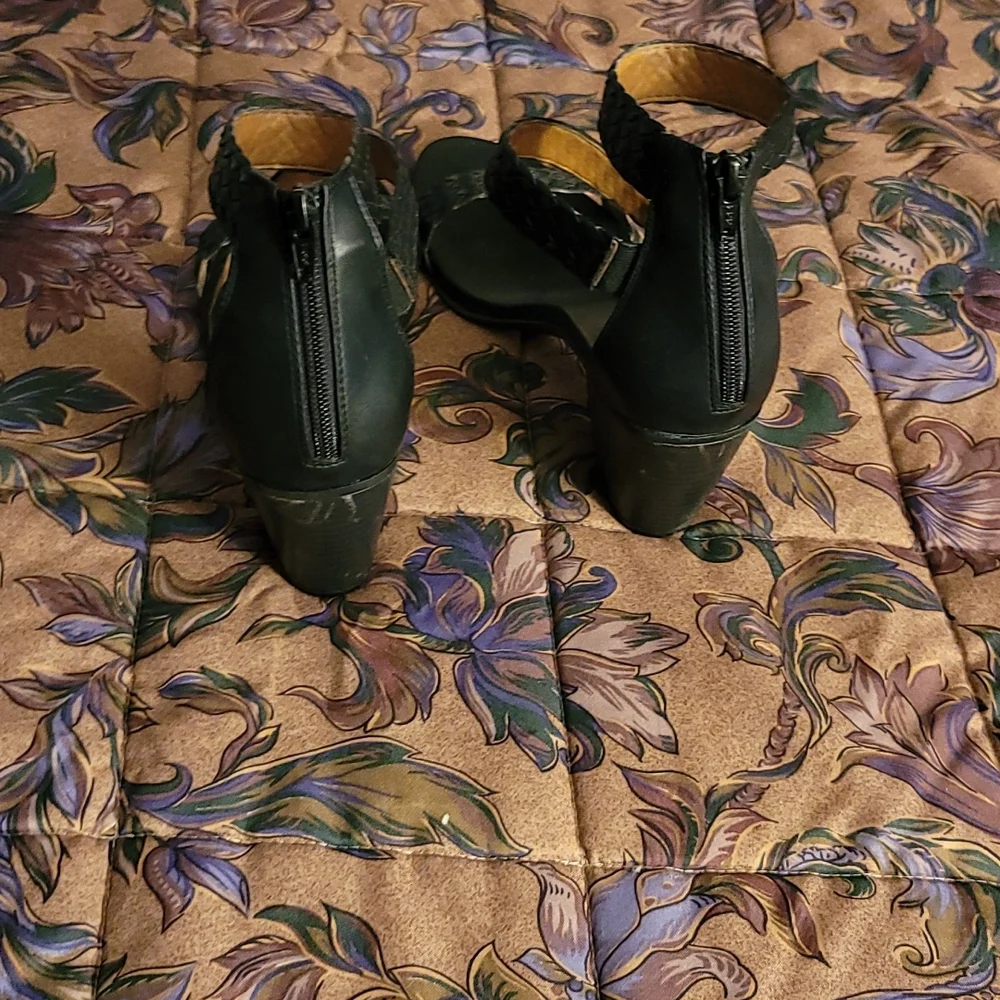 Black Leather Strappy Heels - Picture 4 of 7